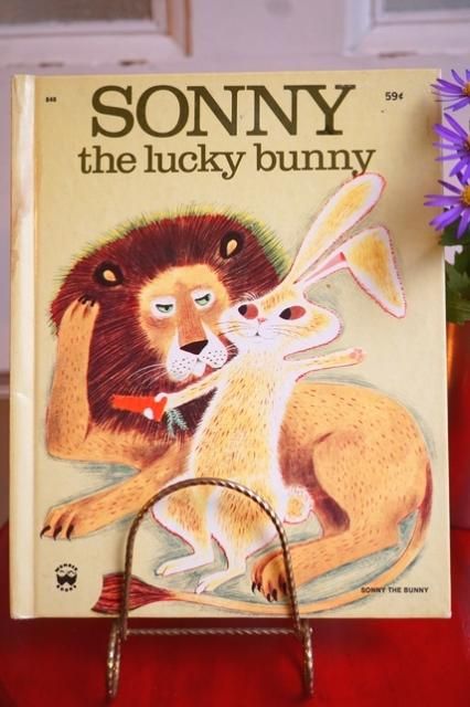 Usa1976年製 Sonny The Lucky Bunny ぼかし絵が可愛いウサギの絵本 送料80円 メール便 古着 雑貨の店 かるた