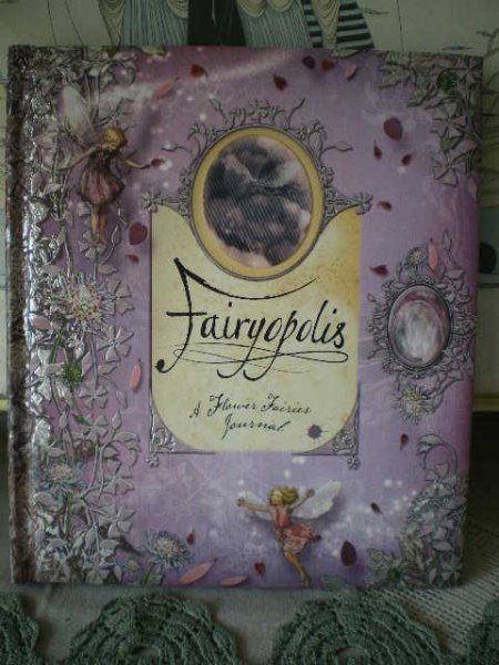 イギリスの妖精画家 シシリーメアリーベイカー 彼女の旅日記が妖精と共に絵本のように作られたbook ヨーロッパアンティーク陶器 シルバー グラス 雑貨の専門店 アンティーク カナダ