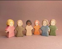 <img class='new_mark_img1' src='https://img.shop-pro.jp/img/new/icons1.gif' style='border:none;display:inline;margin:0px;padding:0px;width:auto;' />Wooden doll  Children
