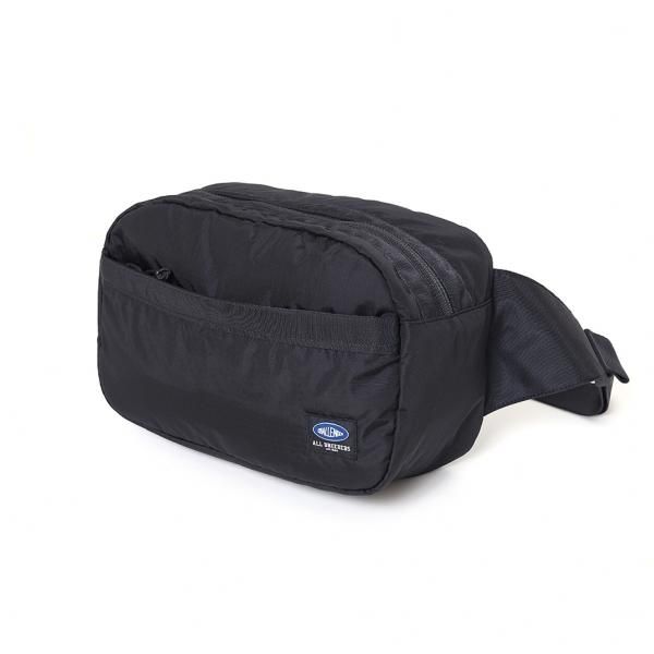24時間以内発送 完売品 黒色 美品 人気モデル 18ss Waist Bag 24時間以内発送 完売品 黒色 美品 人気モデル 18ss Waist Bag