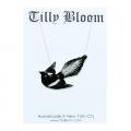 Tilly Bloom 鳥モチーフペンダント 羽ばたくカササギ（NY） 