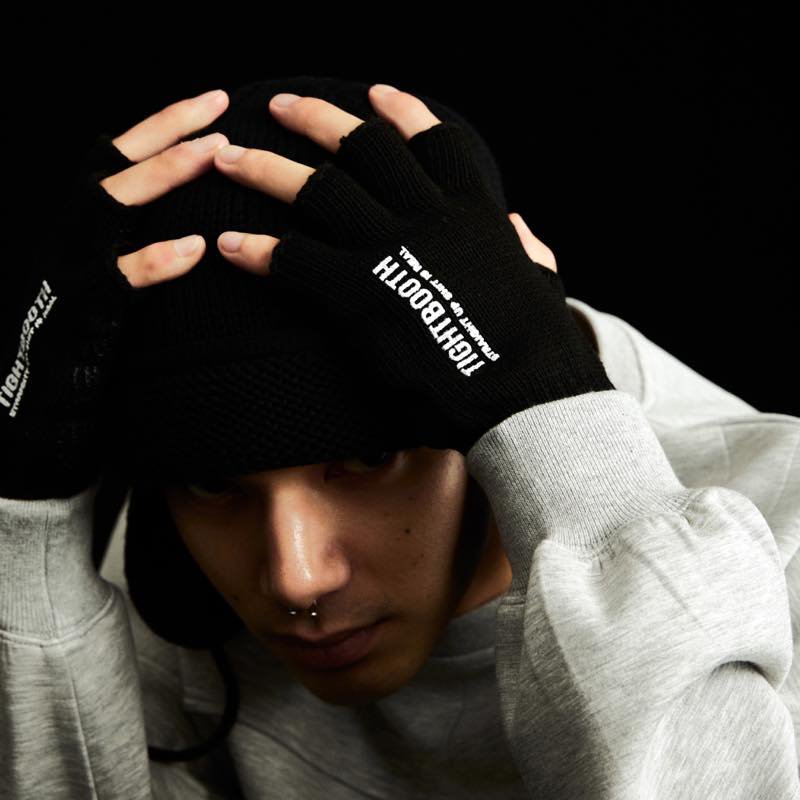 LOGO FINGERLESS GUNTE | TIGHTBOOTH - タイトブース | Specs ONLINE STORE