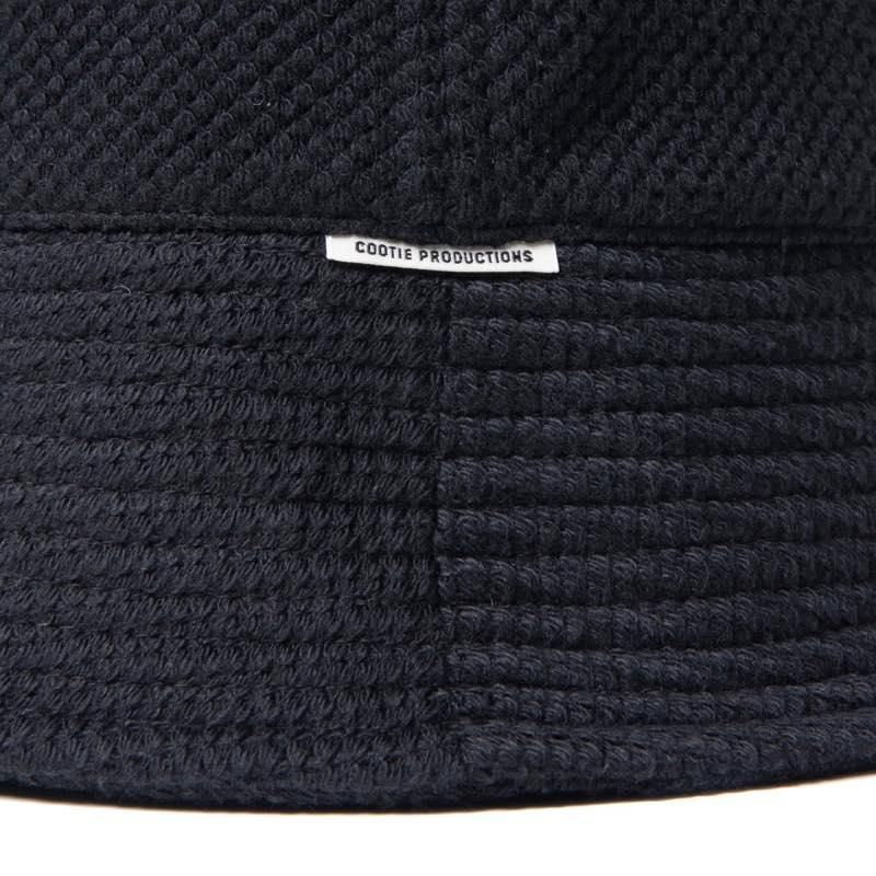 Lowgauge Moss Stitch Ball Hat