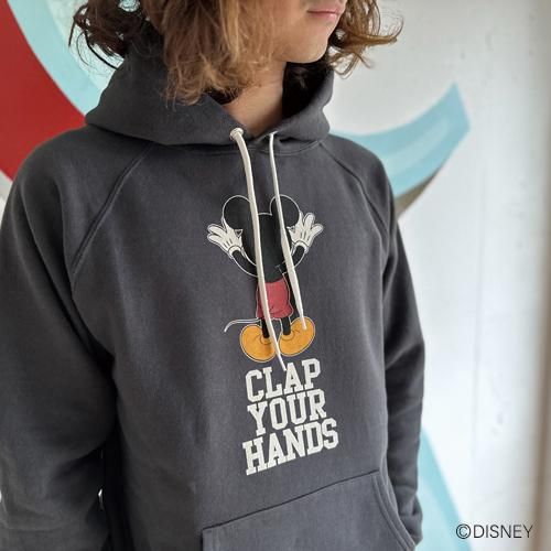 DISNEY × SD Clap Your Hands Hood Sweat | STANDARD CALIFORNIA