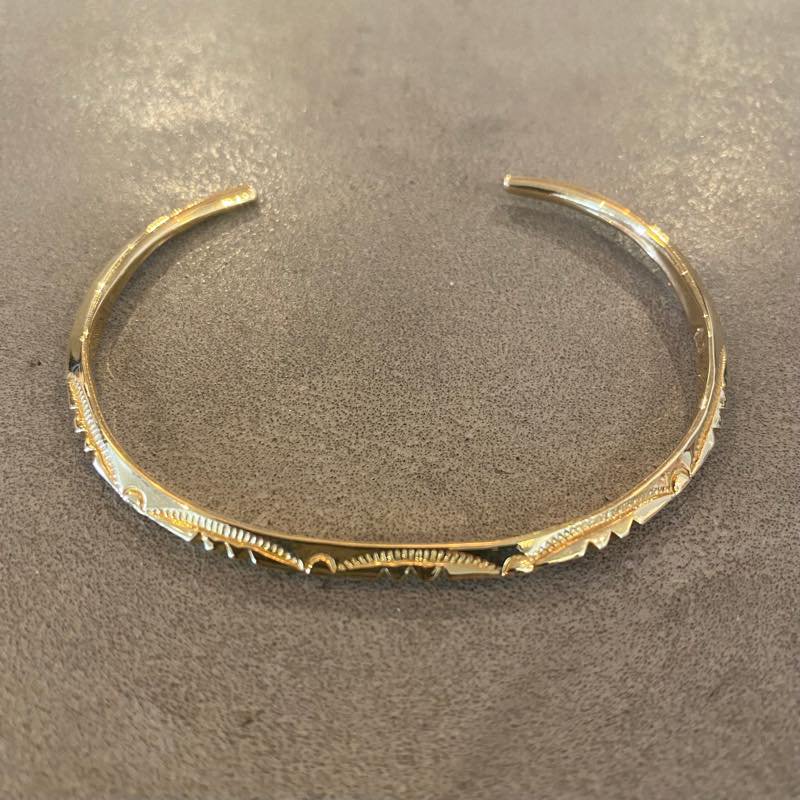 18K Extra Thin Triangle Bangle -3 Point- | LARRY SMITH - ラリー