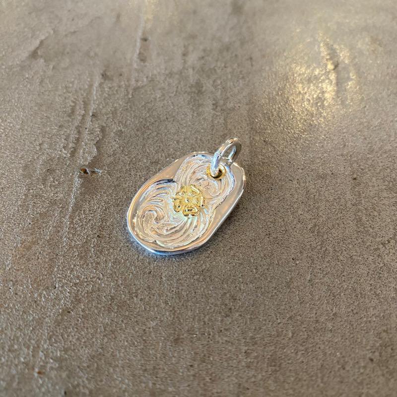 KARAKUSA ROSE OVAL DARUMA PENDANT | LARRY SMITH - ラリースミス | Specs ONLINE  STORE