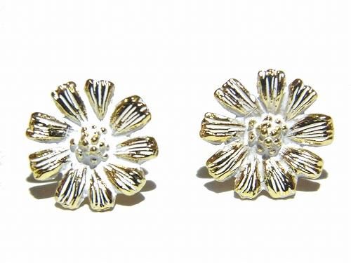マーガレットのセットピアス （ゴールド×白） 【 KaZa カザ