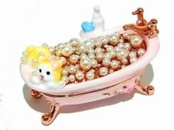 『 ミニチュアバス ジュエリーボックス 』(ピンク) 【 ピィアース Piearth Japan 】アクセサリー ジュエリー 風呂 ネコ 猫 キャット 置物 インテリア かわいい モチーフ オブジェ