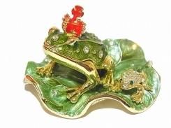 『 王冠カエル ジュエリーボックス 』【 ピィアース Piearth Japan 】アクセサリー ジュエリー 置物 インテリア かわいい モチーフ オブジェ クラウン 蛙