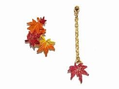 もみじ ピアス 【 Palnart Poc パルナートポック 】【 メール便 送料無料 】 紅葉 秋 アクセサリー ジュエリー バースデー 誕生日 プレゼント 女性