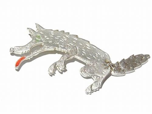 腹ペコオオカミ ブローチ シルバーウルフ Luccica ルチカ 狼 おおかみ