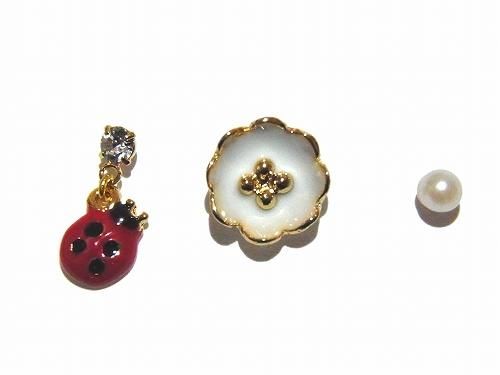 てんとう虫の春 セットピアス Luccica ルチカ テントウムシ てんとう虫 花 フラワー アクセサリー かわいい プレゼント てんとう虫の春 セットピアス Luccica ルチカ テントウムシ てんとう虫 花 フラワー アクセサリー かわいい プレゼント