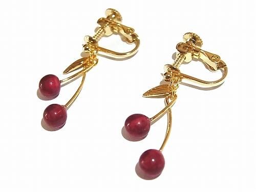 揺れるサクランボ イヤリング Luccica ルチカ さくらんぼ 赤 レッド アクセサリー 可愛い 木の実 フルーツ 果物 レディース お洒落 揺れるサクランボ イヤリング Luccica ルチカ さくらんぼ 赤 レッド アクセサリー 可愛い 木の実 フルーツ 果物 レディース お洒落