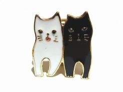 しろくろねこ ヘアカフス 【 Luccica ルチカ 】【 メール便 送料無料 】 クロネコ シロネコ ネコ キャット アニマル シンプル 動物 アクセサリー 個性的 楽しい おもしろ