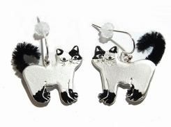 ムーシャ ピアス 【 Luccica ルチカ 】 【 メール便 送料無料 】 猫 アクセサリー ネコ キャット 動物 個性的 かわいい 誕生日 プレゼント