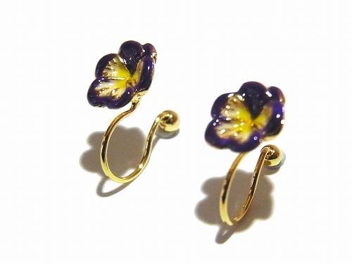 ミニパンジー イヤリング Luccica ルチカ アクセサリー ジュエリー お洒落 エレガント 星 花 フラワー かわいい プレゼント 女性 ミニパンジー イヤリング Luccica ルチカ アクセサリー ジュエリー お洒落 エレガント 星 花 フラワー かわいい プレゼント 女性