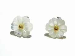ルチカ ピアス 花 『 dulcis 』【 Luccica 】【 メール便 送料無料 】 かわいい アクセサリー フラワー カジュアル フォーマル ドレス 清楚
