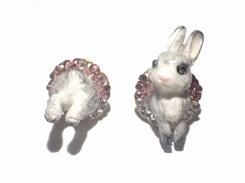 ウサギのピアス (グレー×ピンク)【Wadou-koubou/和道工房】りんごの森の小さな住人シリーズ うさぎ アニマル 動物