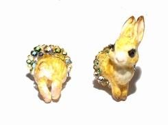 ウサギのイヤリング 【 Wadou-koubou 和道工房 】 りんごの森の小さな住人シリーズ うさぎ アニマル 動物 メルヘン 絵本 ラビット