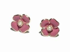 ヘッセニア ピアス (ピンク) 【 Luccica ルチカ 】【 メール便 送料無料 】 アクセサリー カワイイ 花 フラワー 植物 エレガント ナチュラル 誕生日 プレゼント 女性 雑貨 スタッド