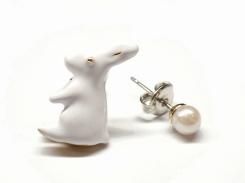 パールとラビット ピアス 【 Luccica ルチカ 】 兎 アクセサリー かわいい おもしろ アクセサリー 個性的 お洒落 チャーム