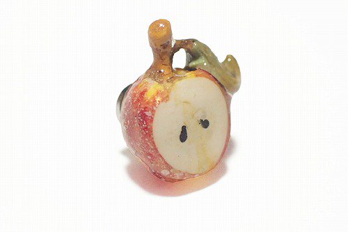 リンゴの マスクアクセサリー Wadou Koubou 和道工房 かわいい りんご 林檎 アップル お洒落 マグネット 簡単 ユニーク 果物 フルーツ