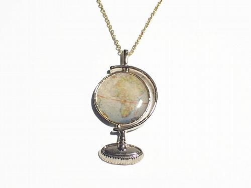 Globe ネックレス Luccica ルチカ メール便 送料無料 アクセサリー プレゼント かわいい 地球儀 ユニーク お洒落 珍しい Globe ネックレス Luccica ルチカ メール便 送料無料 アクセサリー プレゼント かわいい 地球儀 ユニーク お洒落 珍しい