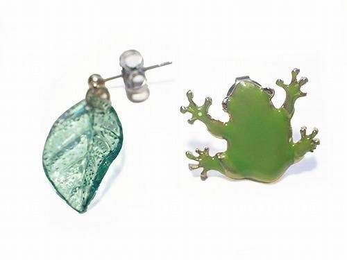 フロッシュ ピアス Luccica ルチカ メール便送料無料 かえる カエル 蛙 葉っぱ フロッグ Flog 梅雨 雨の日 お洒落 ぴょん 紫陽花 アクセサリー キッズ 安い フロッシュ ピアス Luccica ルチカ メール便送料無料 かえる カエル 蛙 葉っぱ フロッグ Flog 梅雨 雨の日 お洒落 ぴょん 紫陽花 アクセサリー キッズ 安い
