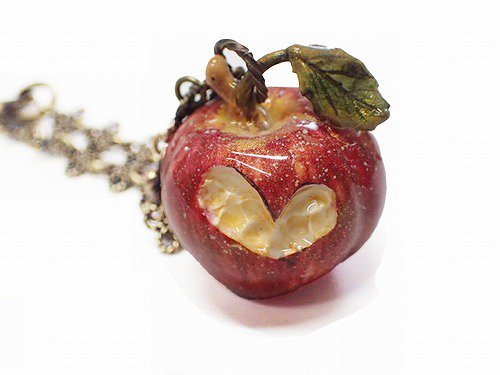 毒りんご バックチャーム 【 Wadou-koubou 和道工房 林檎 アップル リンゴ フルーツ 果物 アクセサリー ポイズン メルヘン