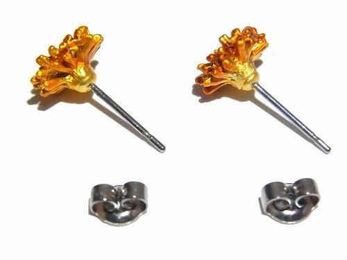 花 ピアス 『 ネオ ガーベラ オレンジ 』【 Palnart Poc パル