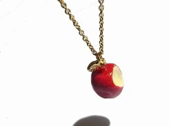 林檎 ネックレス 【 Palnart Poc パルナートポック 】【メール便送料無料】 フルーツ 果物 リンゴ アップル アクセサリーおしゃれ 可愛い かわいい メルヘン