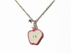 リンゴスター ネックレス【Luccica/ルチカ】【メール送料無料】林檎 りんご かわいい おもしろ アクセサリー 個性的 カット アップル フルーツ 果物 スライス 薄切り