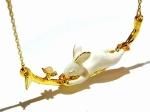 小枝に乗ったミルキーラビット ネックレス 【 KAZA カザ 】【 メール便 送料無料 】 うさぎ 兎 ウサギ アクセサリー 動物 レディース アニマルプレゼント 女性