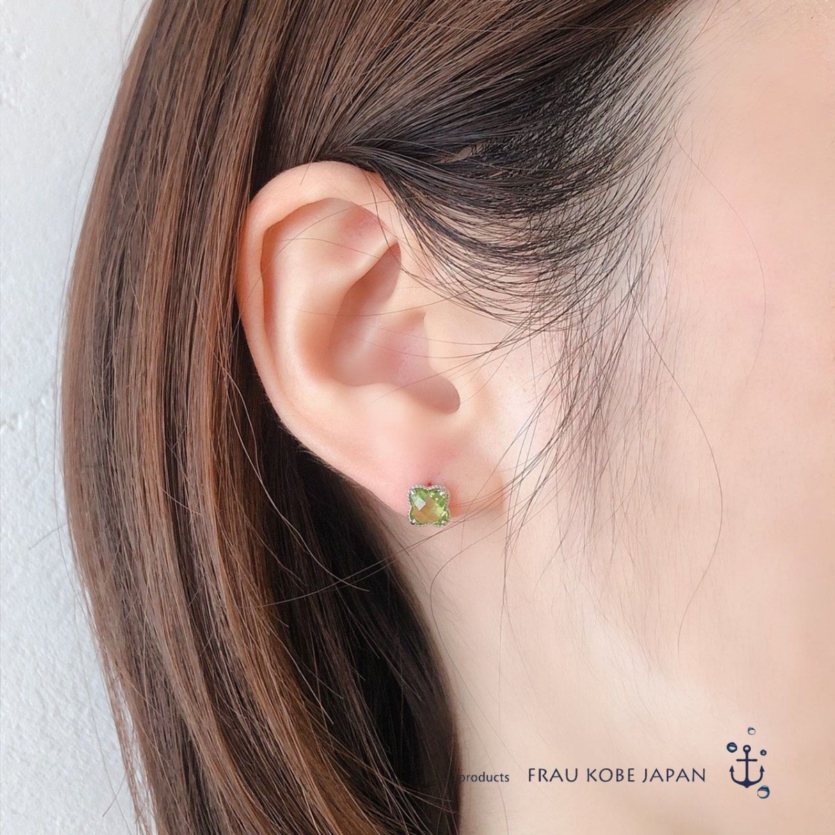 PETIT CLOVER /プティクローバー -double rose clover cut-」PERIDOT/ペリドットピアス(K10)