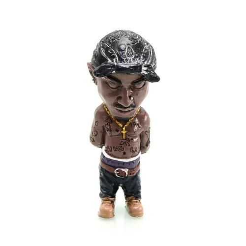 Rappers Figure 2pac BK