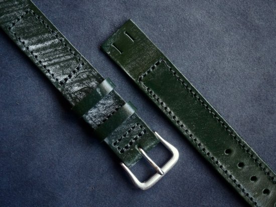 ”anonym” OPEN-END LEATHER BELT (BRIDLE / BRITISH GREEN)