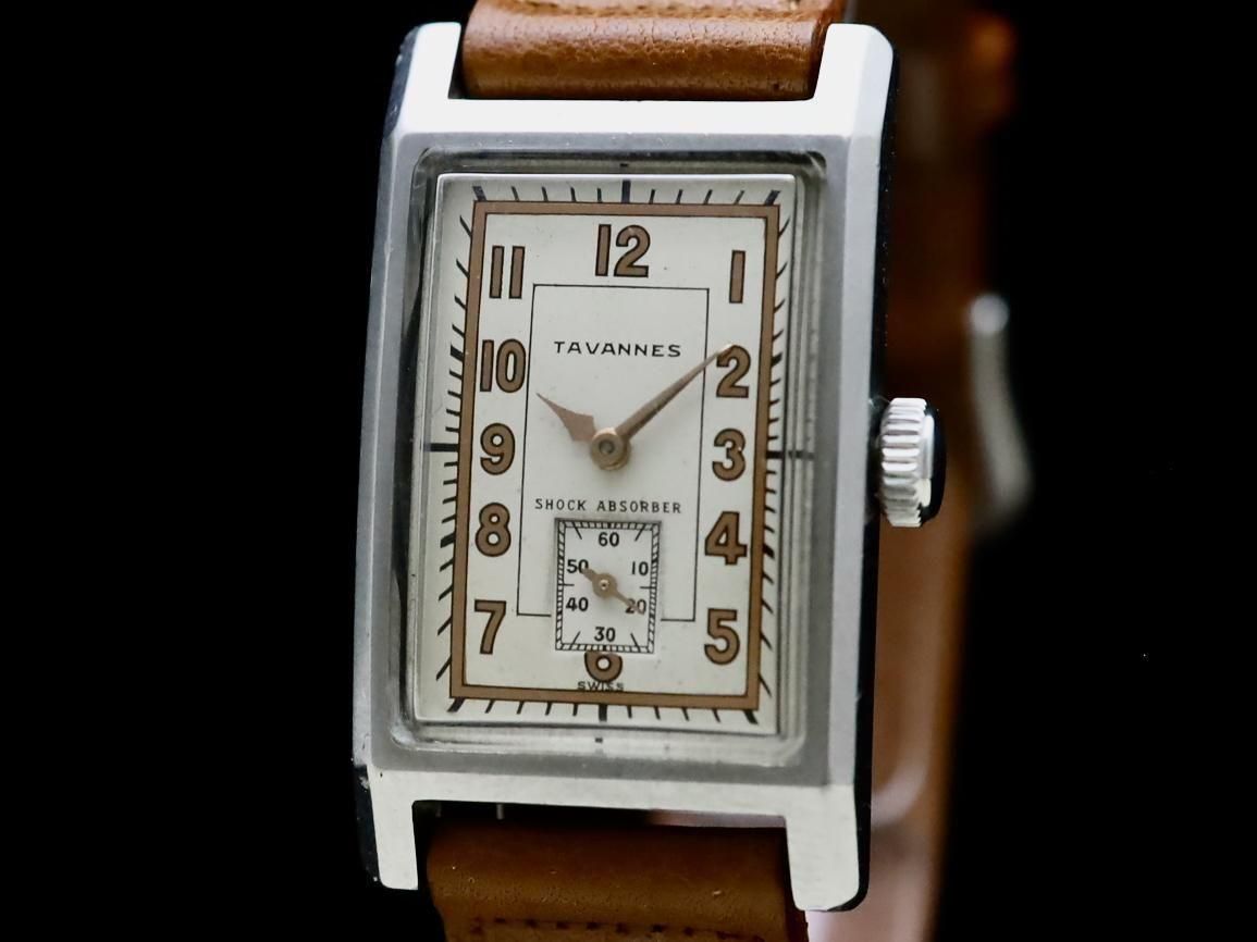 TAVANNES / RECTANGULAR CLAMSHELL CASE, COPPER INDEX 1940'S