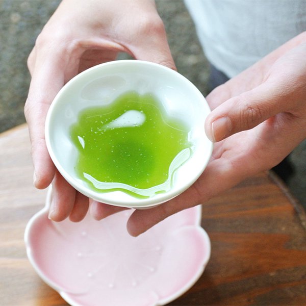 春待ち茶,日本茶,煎茶,新緑園,美味しいお茶,湯呑み,茶器,桜