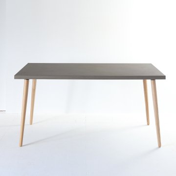 モールテックスダイニングテーブル150×80ダークグレー：角度調整できるホワイトアッシュ脚【設置配送無料】