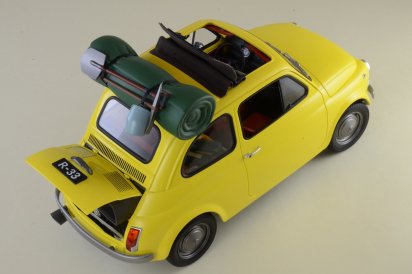 ルパン三世 カリオストロの城 FIAT 500 1/12 ダイキャスト製塗装済み完成品 - S14 WebShop