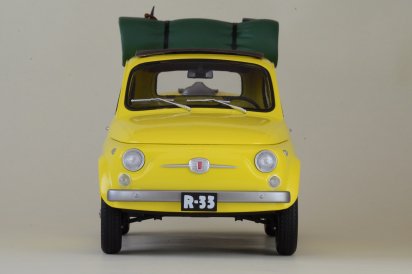 ルパン三世 カリオストロの城 FIAT 500 1/12 ダイキャスト製塗装済み完成品 - S14 WebShop