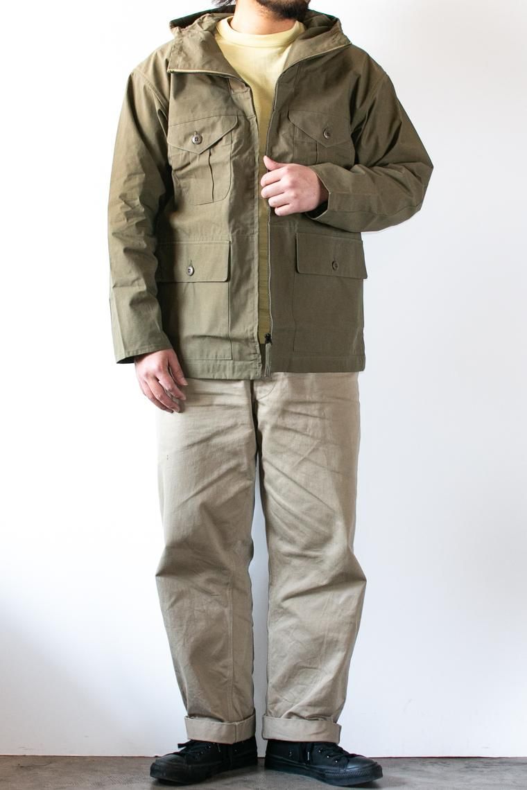 【美品】トロフィークロージング　フィールドフードコート　マウンテンパーカー トロフィークロージング TROPHY CLOTHING フィールドフード
