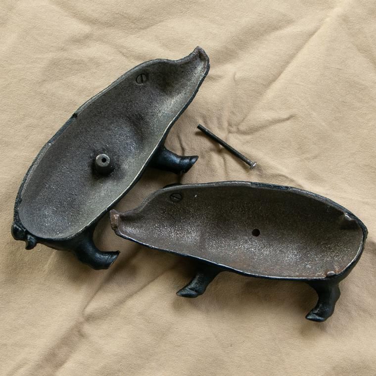 HAMS STANDING PIG BANK