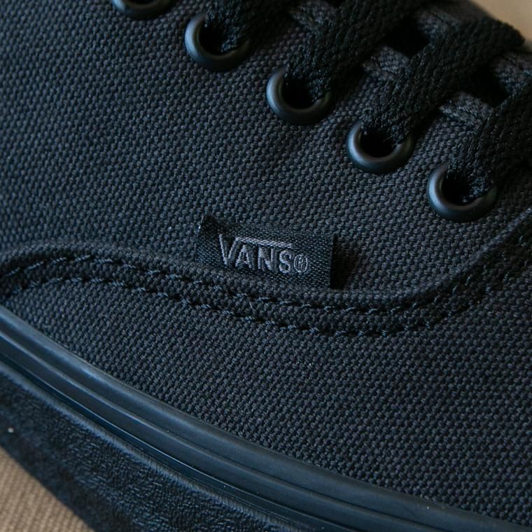 VANS MADE FOR THE MAKERS AUTHENTIC Uc