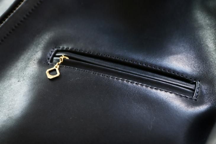 Y'2 Leather ワイツーレザー