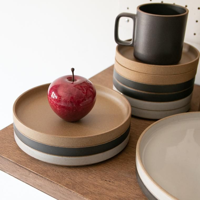 HASAMI PORCELAIN