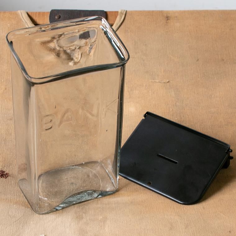 LOWIS COIN BANK