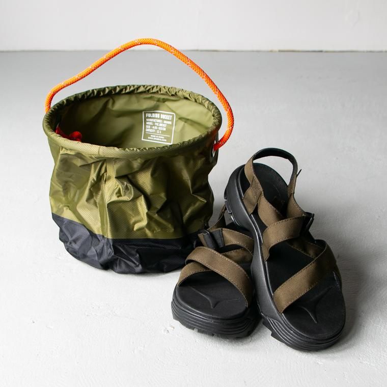 FOLDING BUCKET