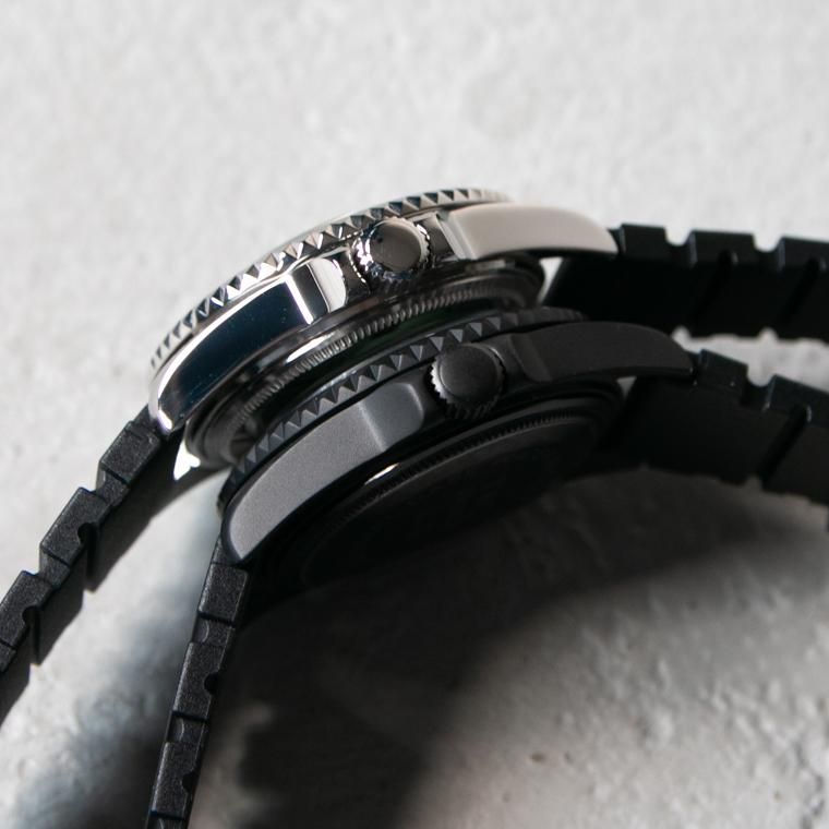 VAGUE WATCH