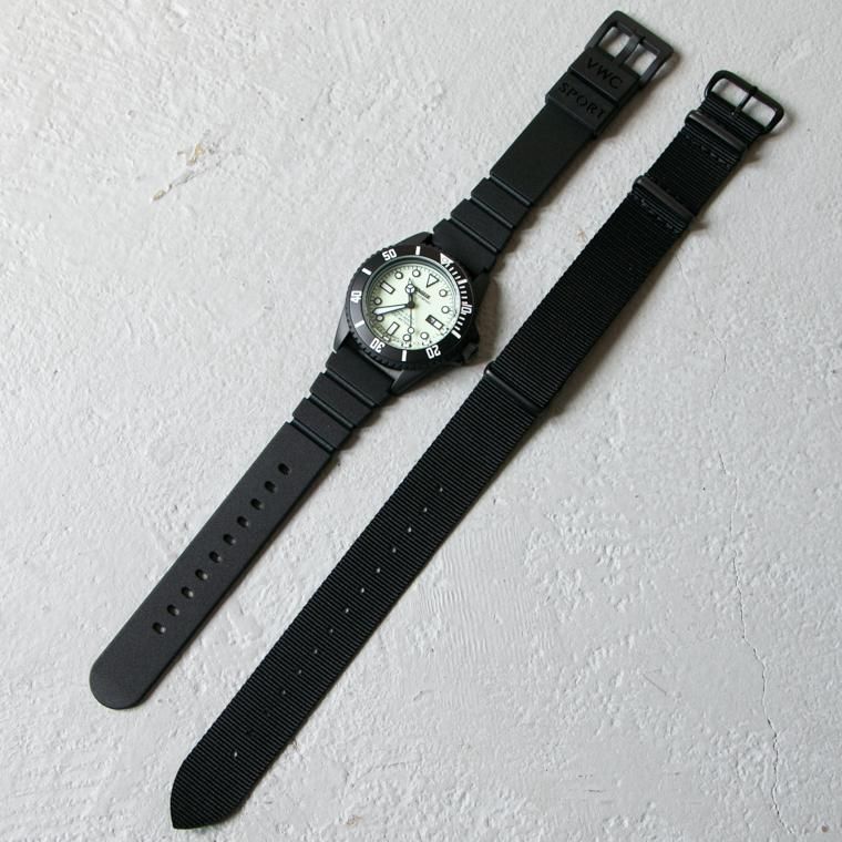VAGUE WATCH